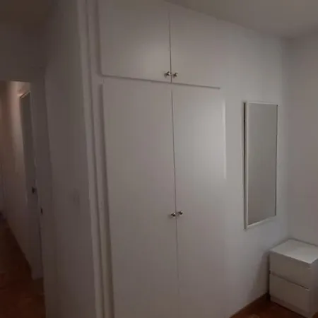 Apartment Klola *